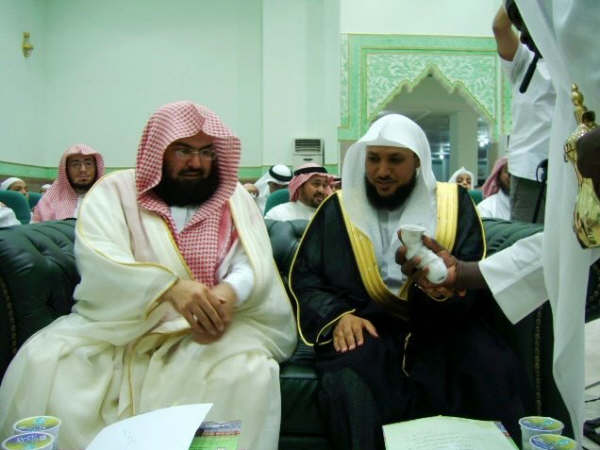 Abdul Rahman Al Sudais عبد الرحمن السديس Sagrado Corán Sobre Assabile