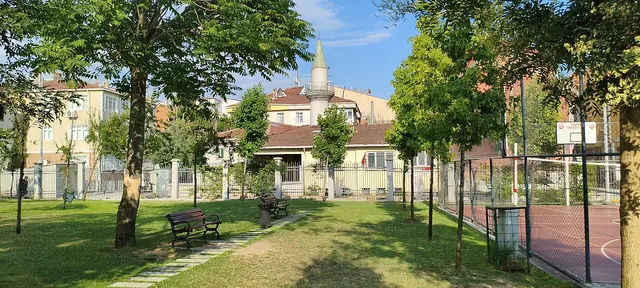 Melek Hatun Cami
