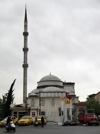 Fatih Sultan Mehmet Mahallesi Mosque