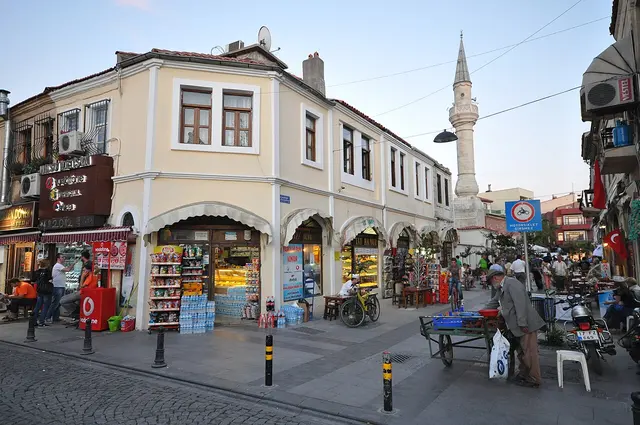 Yalı Camii