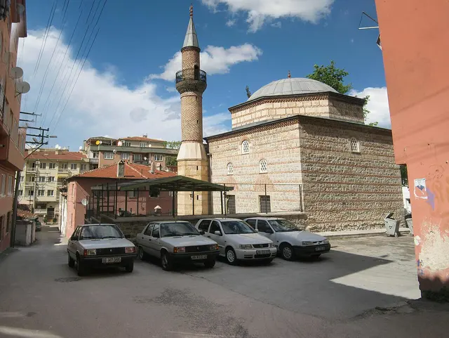 Mücelliddin Camii