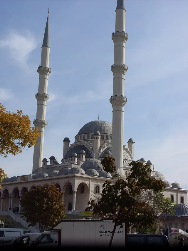 Hacıveyiszade Cami