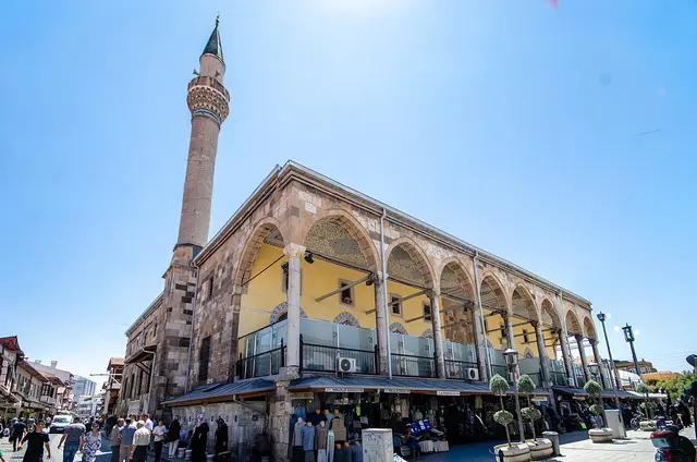 Kapu Cami