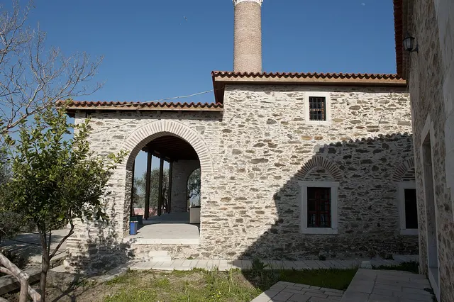 Molla Çelebi Camii