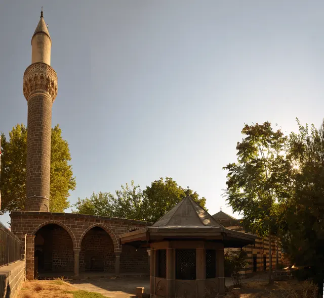Nasuh Paşa Cami