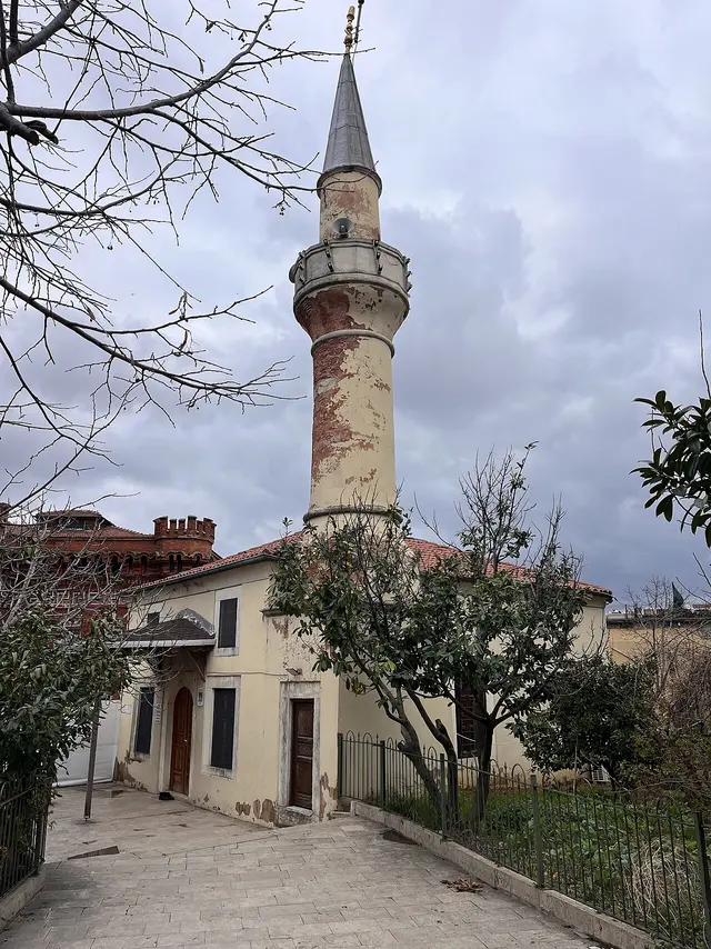 Mesnevihane Cami