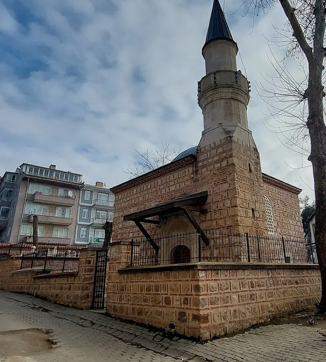 Sarıca Paşa Camii