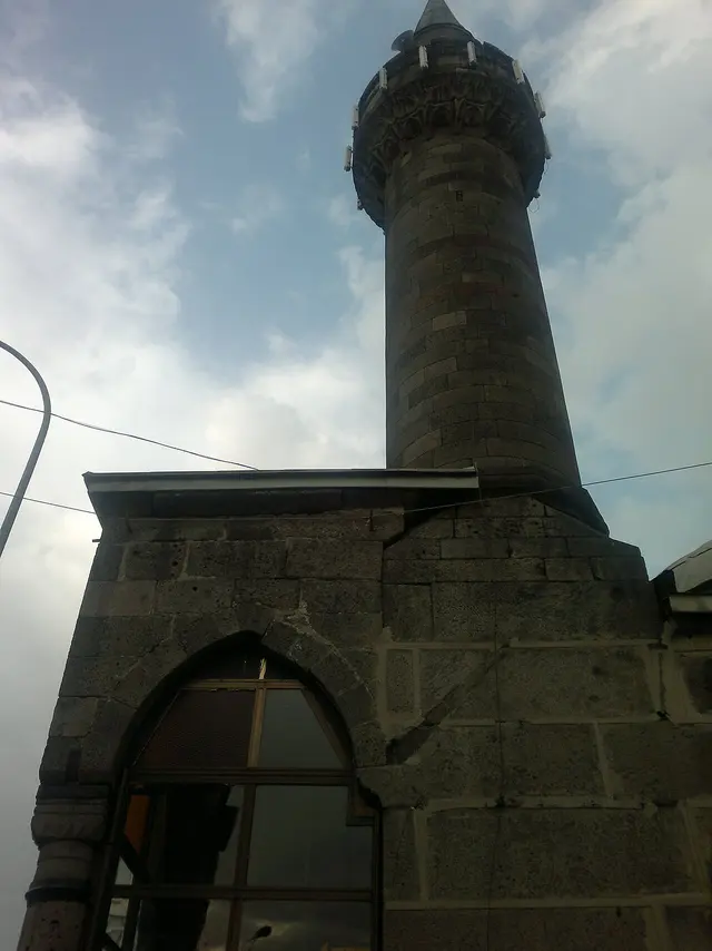 Pervizoğlu Mosque