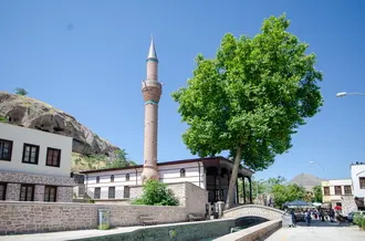 Çay Camii