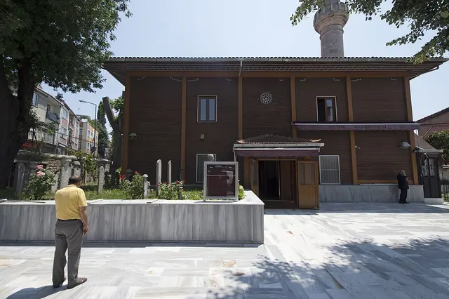Hürrem Çavuş Cami
