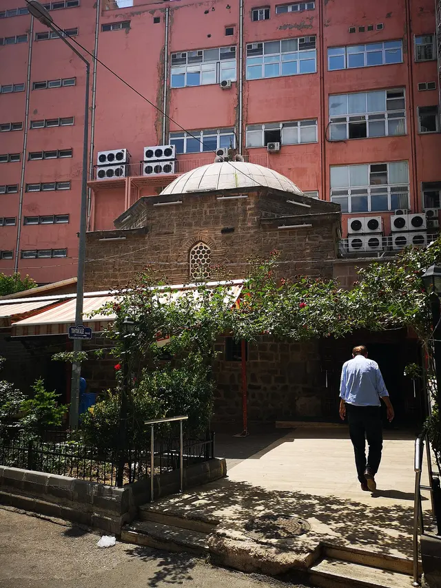 Hallaç Mahmut Mosque