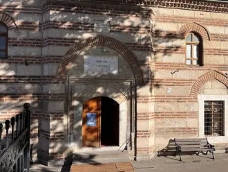 İplikçi Camii